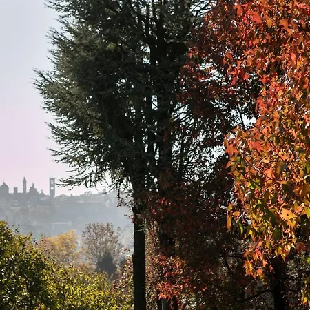 Nocleg ze śniadaniem Da Noi Due 4*